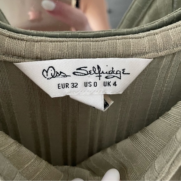 Miss Selfridge Green Mini Dress - Picture 2 of 4